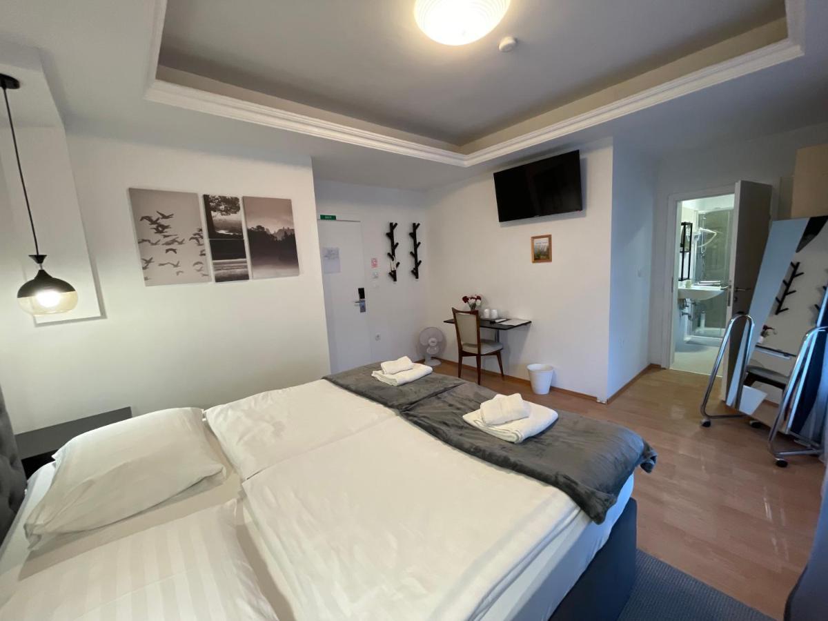 Stella Boutique Rooms 赛斯韦泰 外观 照片